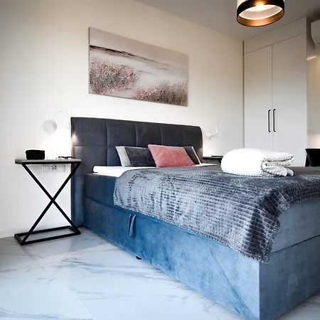 Apartment Solaris Darlowko Premium Emilia Strupiechowska