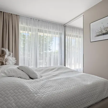 Apartment Solaris Darlowko Premium Emilia Strupiechowska