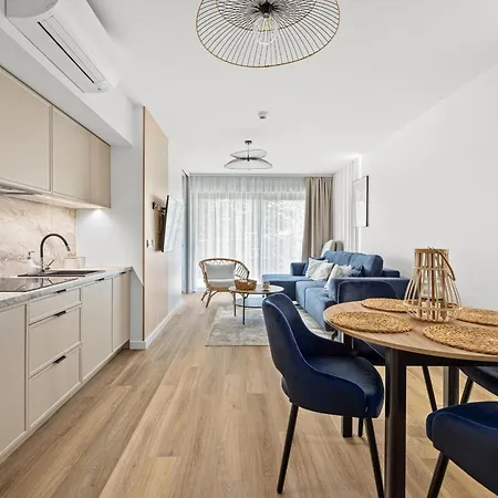 Apartment Solaris Darlowko Premium Emilia Strupiechowska