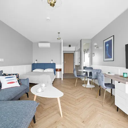 Solaris Darlowko Premium Emilia Strupiechowska *