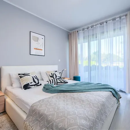 Appartamento Solaris Darlowko Premium Emilia Strupiechowska *